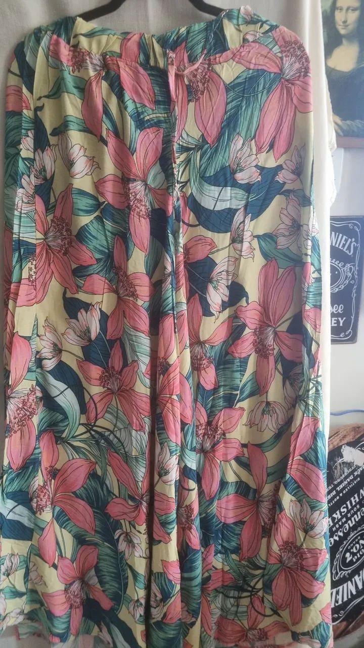 Calça pantalona midi viscose  T G estampada 