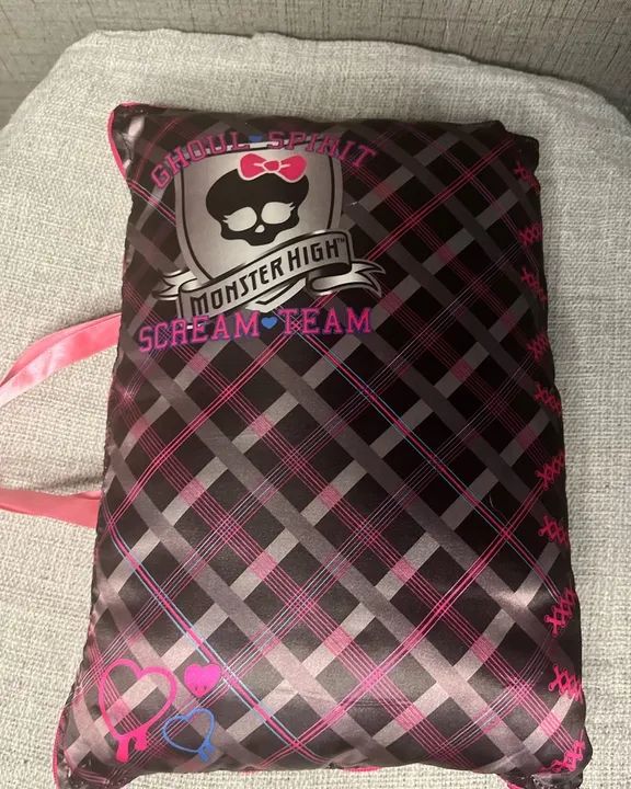 Travesseiro Monster High Freaky Fabulous - Foto 2