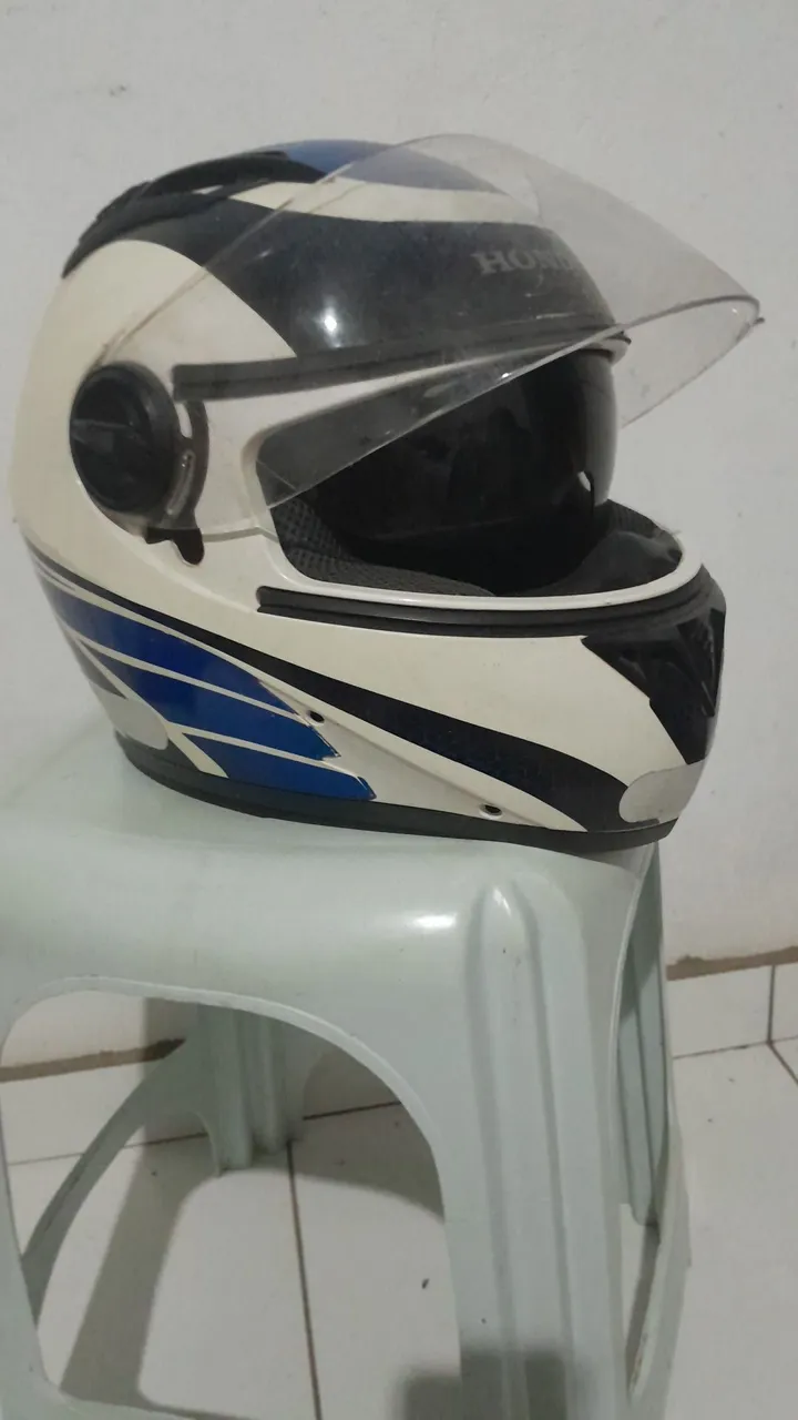 Capacete Honda com viseira interna Tamh 58