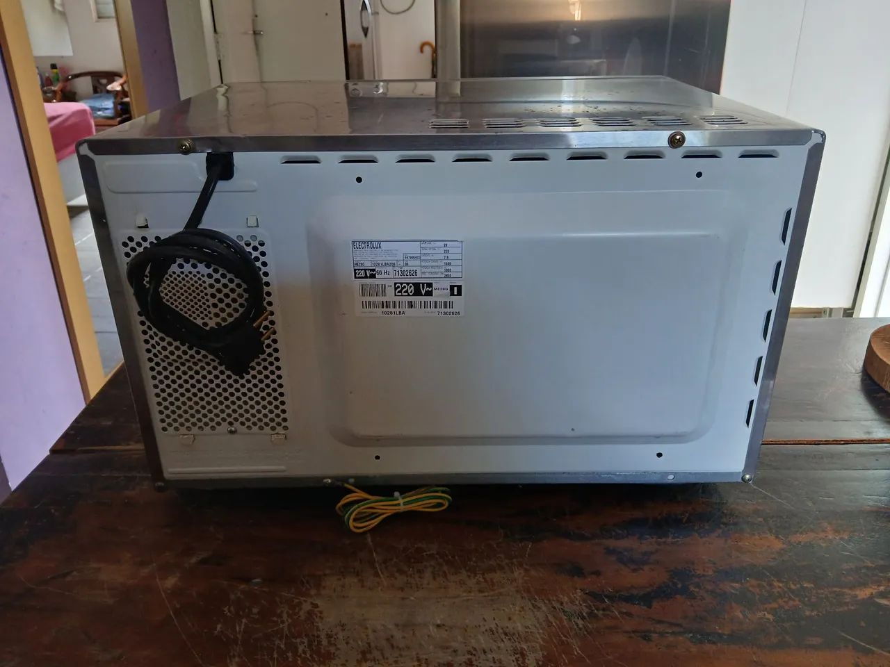 Microondas Electrolux 28 litros inox com grill - Foto 5