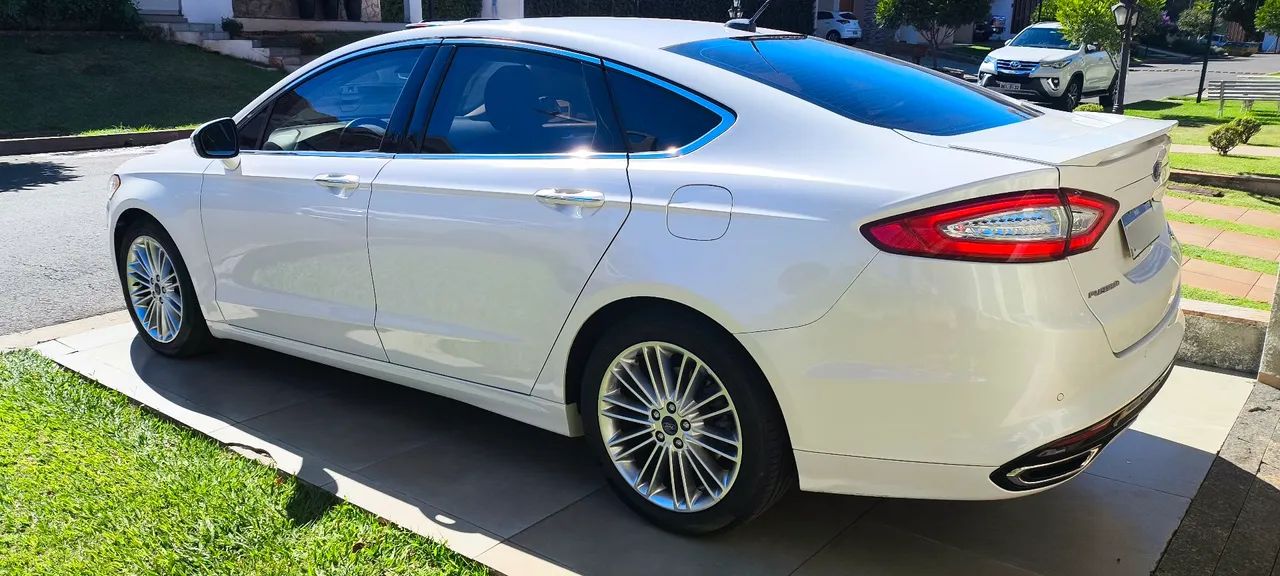Fusion Titanium 2016 AWD  23 mil km  - Foto 5