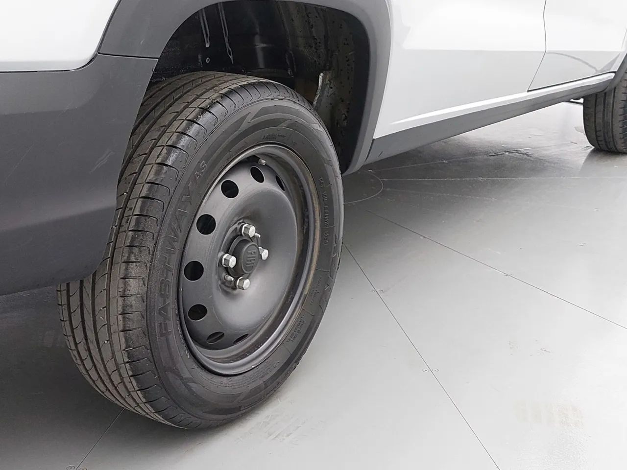 Fiat Strada Endurance 1.4 Flex 8V C, foto 14 de 16