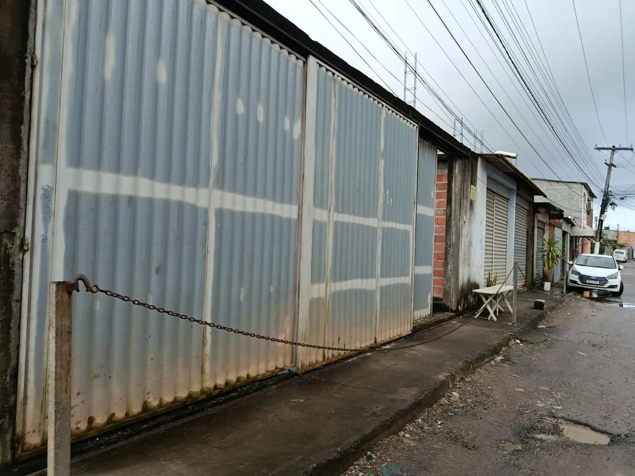 Ponto comercial com duas casas