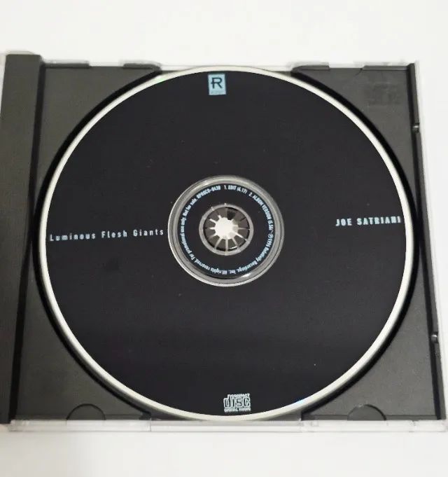 CD Joe Satriani Promocional Luminous Flesh Giants - Foto 3