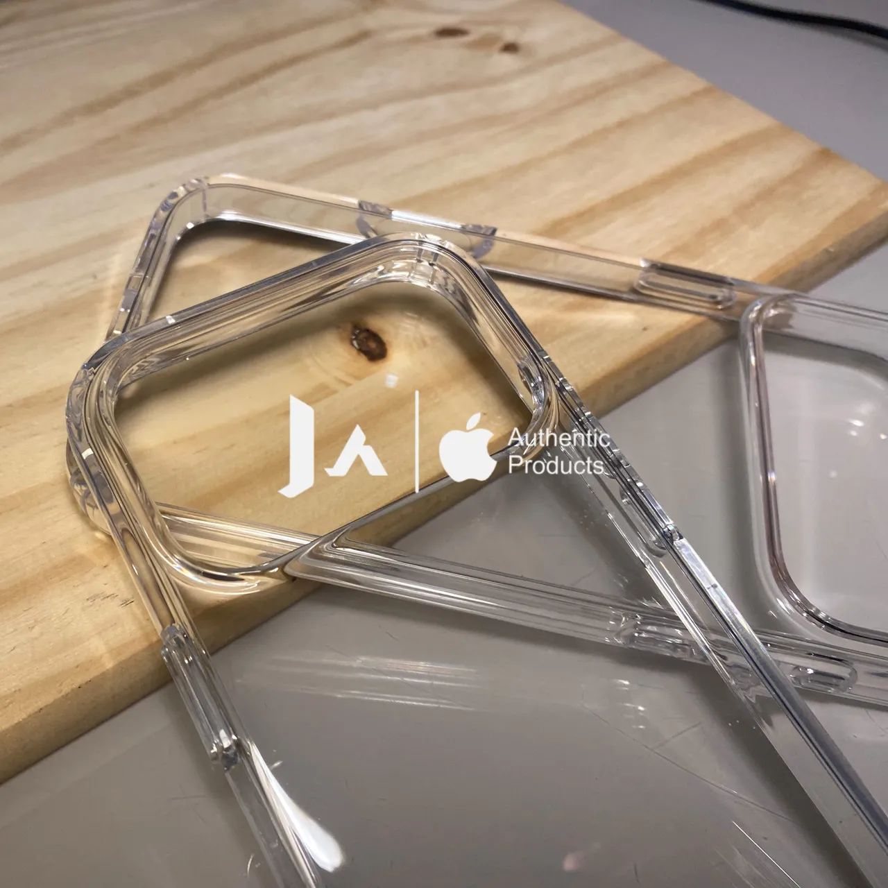 Case 100% acrílica para iPhone 17