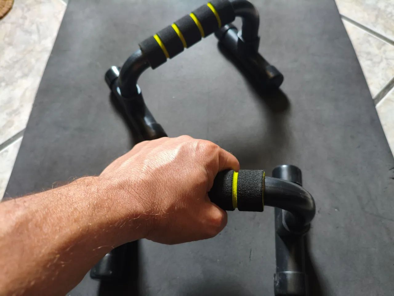 Pull-up bar64314893107842121