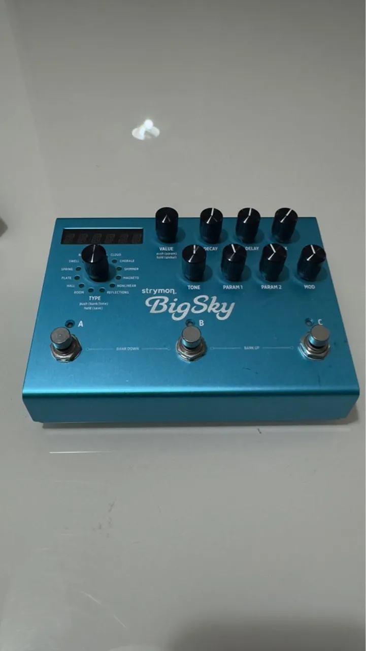 Pedal de guitarra Strymon BigSky Reverb - Pedal de Reverb Profissional