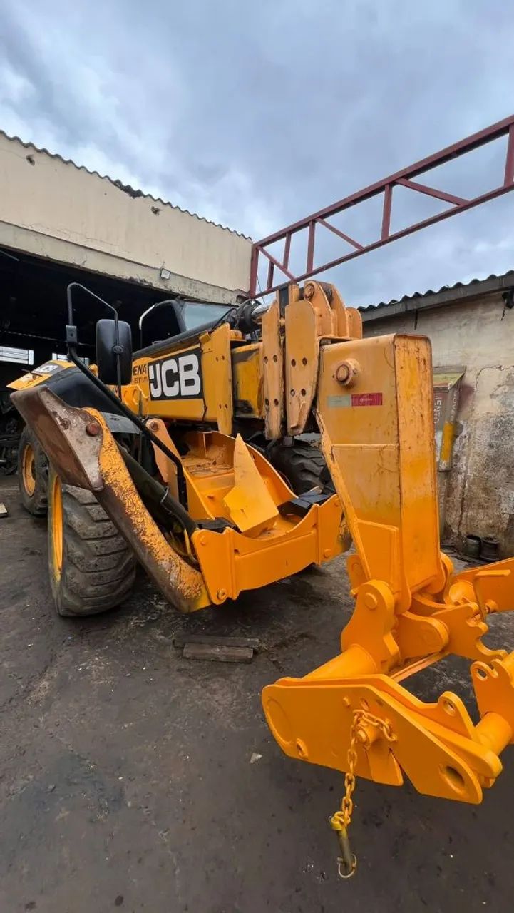 Manipulador JCB  540 170 ano 2014 baixei preço para vender