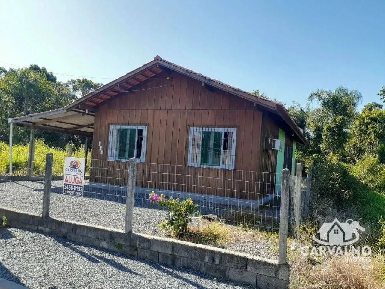 Casa com 2 dormitórios para alugar, 65 m² por R$ 1.852,94/mês - Itajuba - Barra Velha/SC