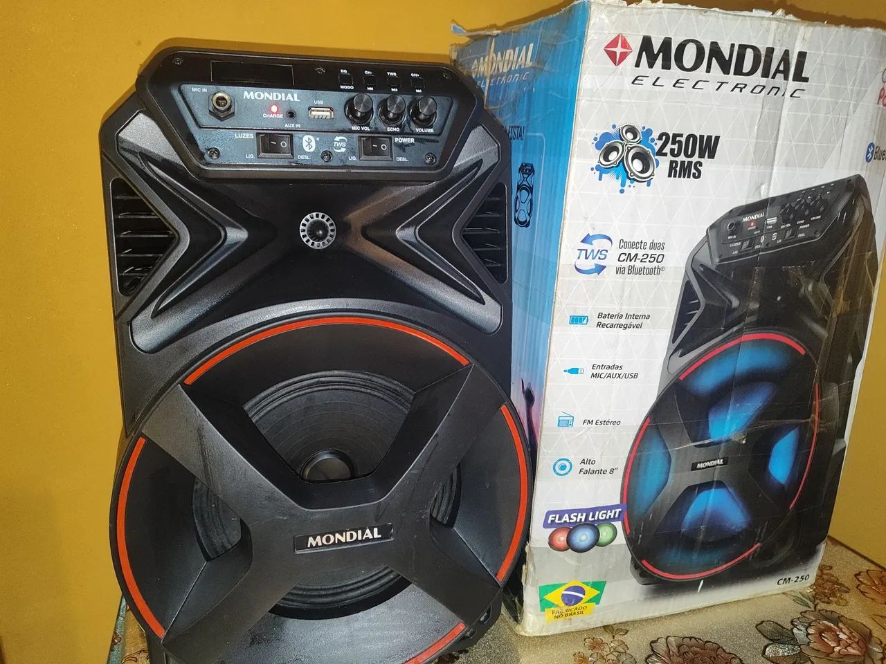 Caixa de Som Bluetooth 8 Polegadas com Luzes RGB - Potente e Qualidade - Foto 2