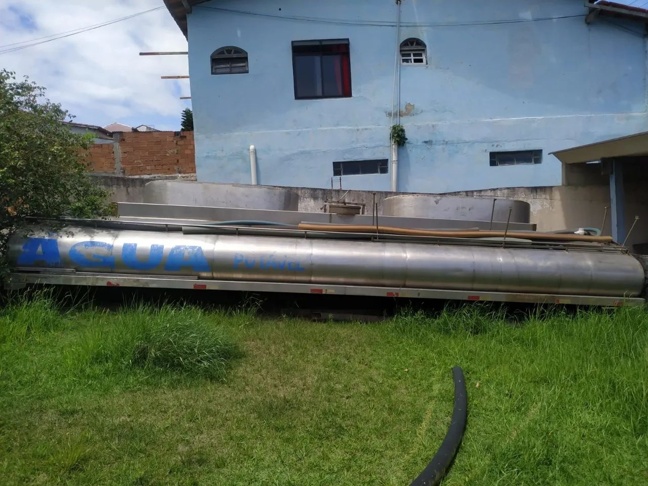 Excelente Tanque de Inox