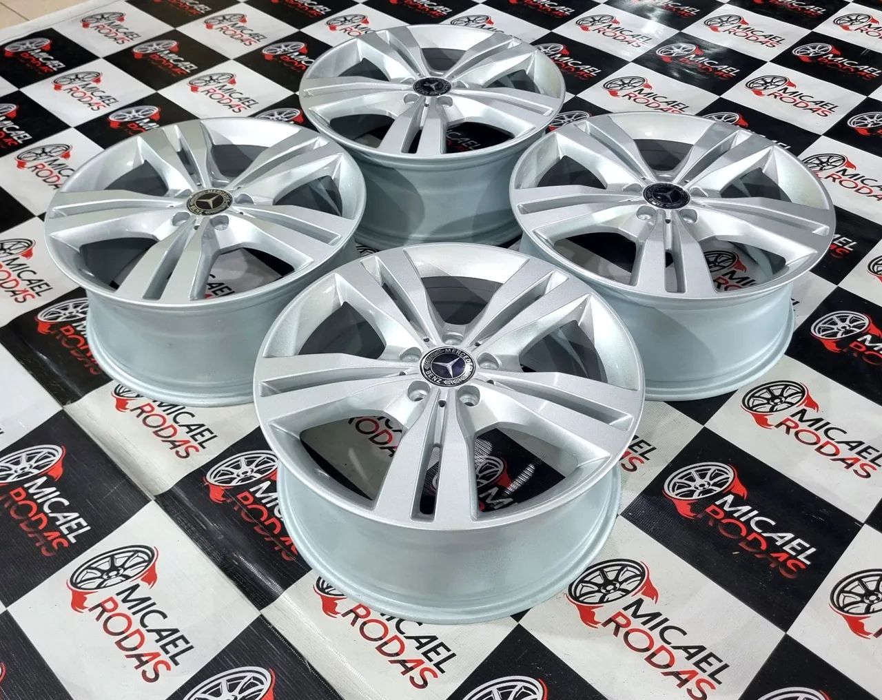 Jogo de rodas 19" Mercedes SLK e ml350 Originais 5x112 + Pintura Nova  - Foto 3