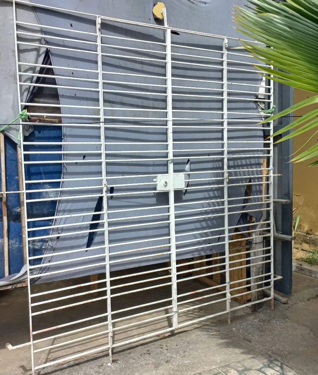 Grade de aço 64840845215746120