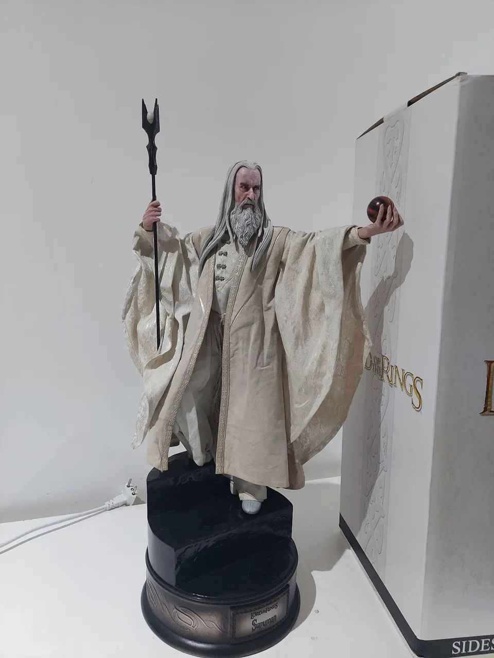 Estátua saruman senhor dos Anéis sideshow 1/4 Premium  - Foto 2