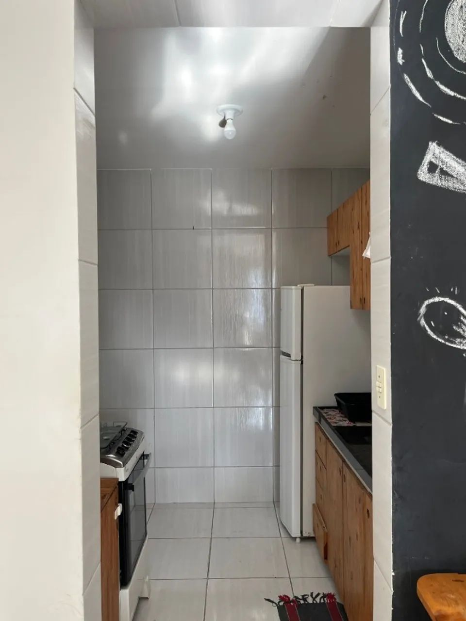 Apartamento com 2 quartos, sendo 1 suíte para alugar no Bessa - Foto 3