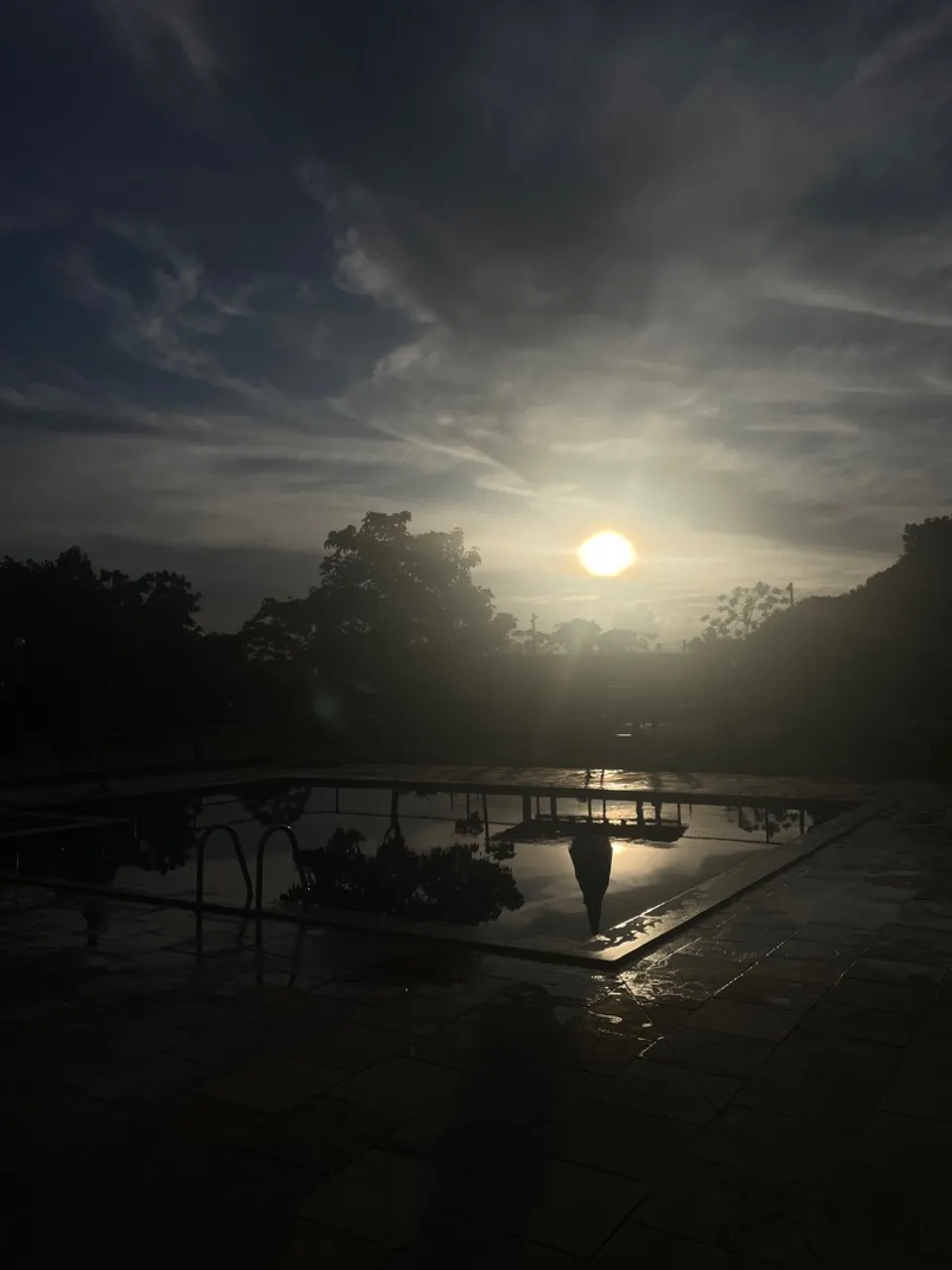 Vendo terrenos em aldeia