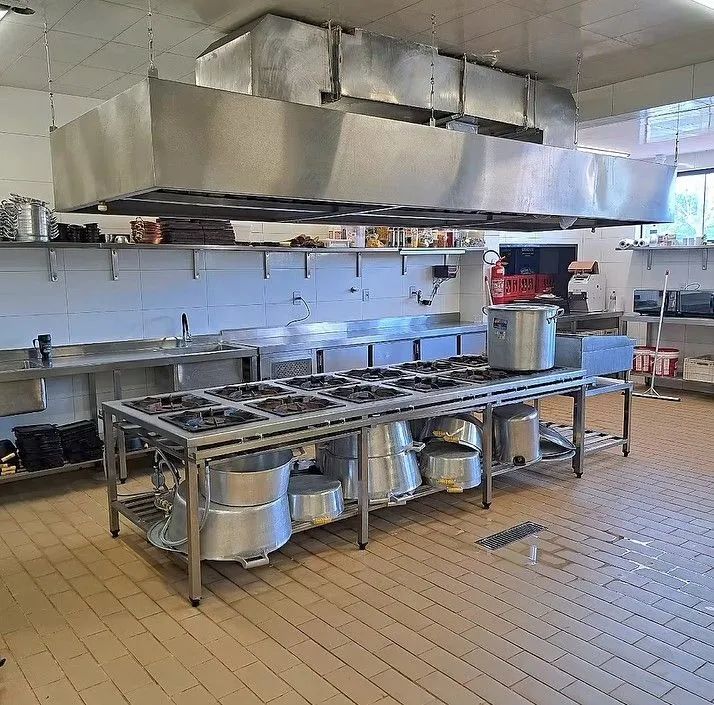 Equipamento para cozinhas industriais.