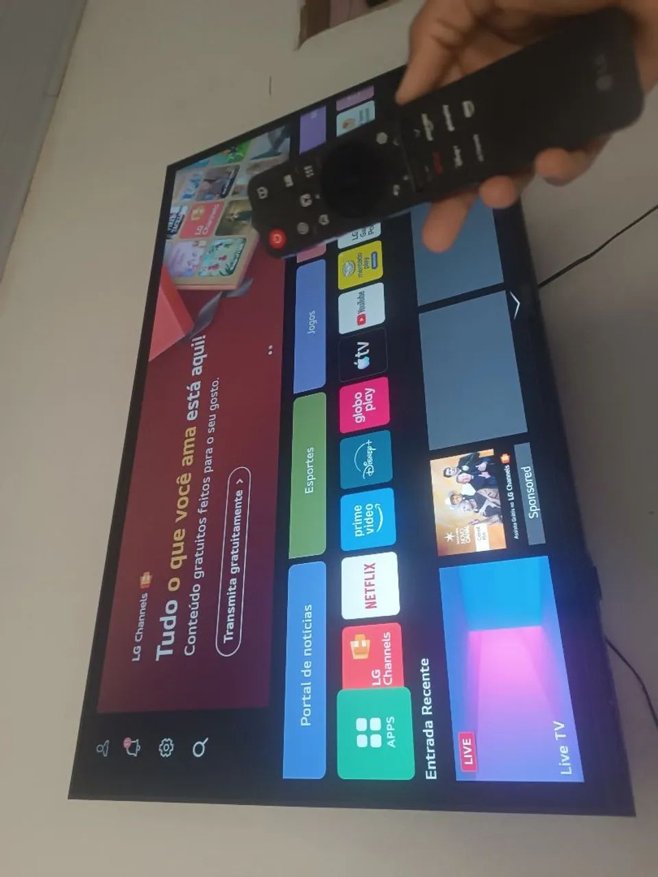 Vendo televisão 