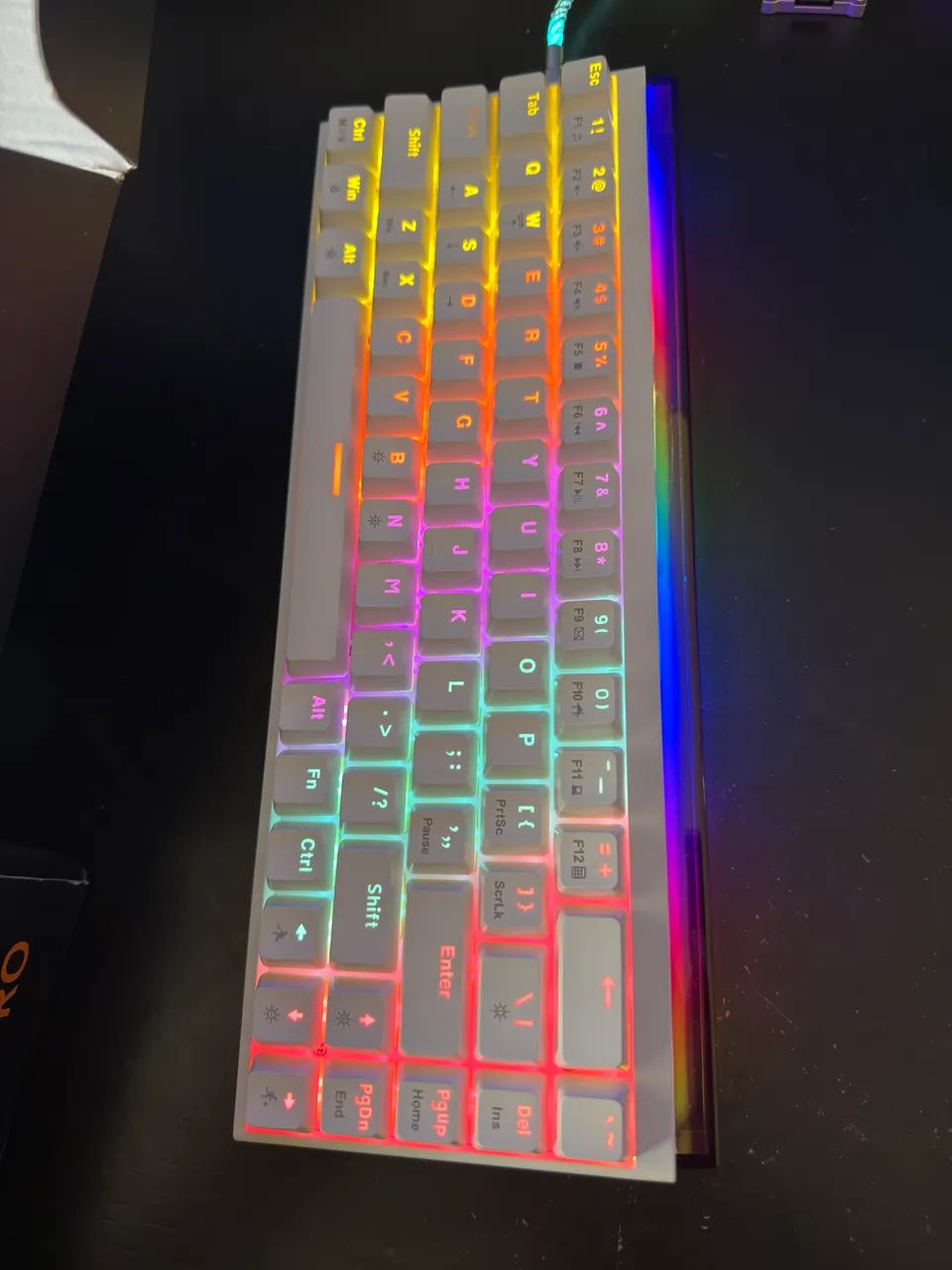 Teclado gamer Womier Novo zero  - Foto 2