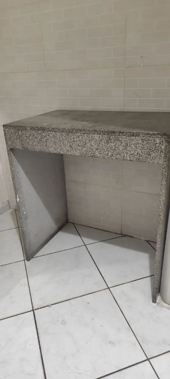 Mesa granito 