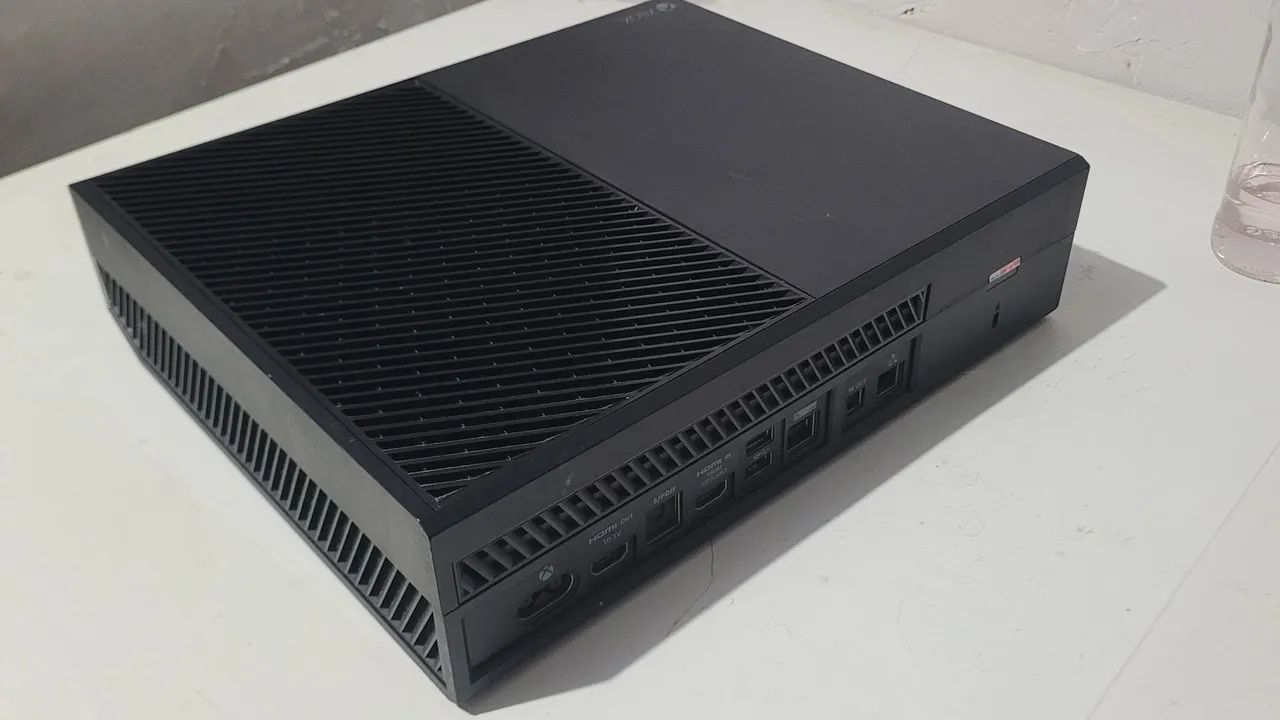 Xbox one - 3 meses de uso - Foto 2