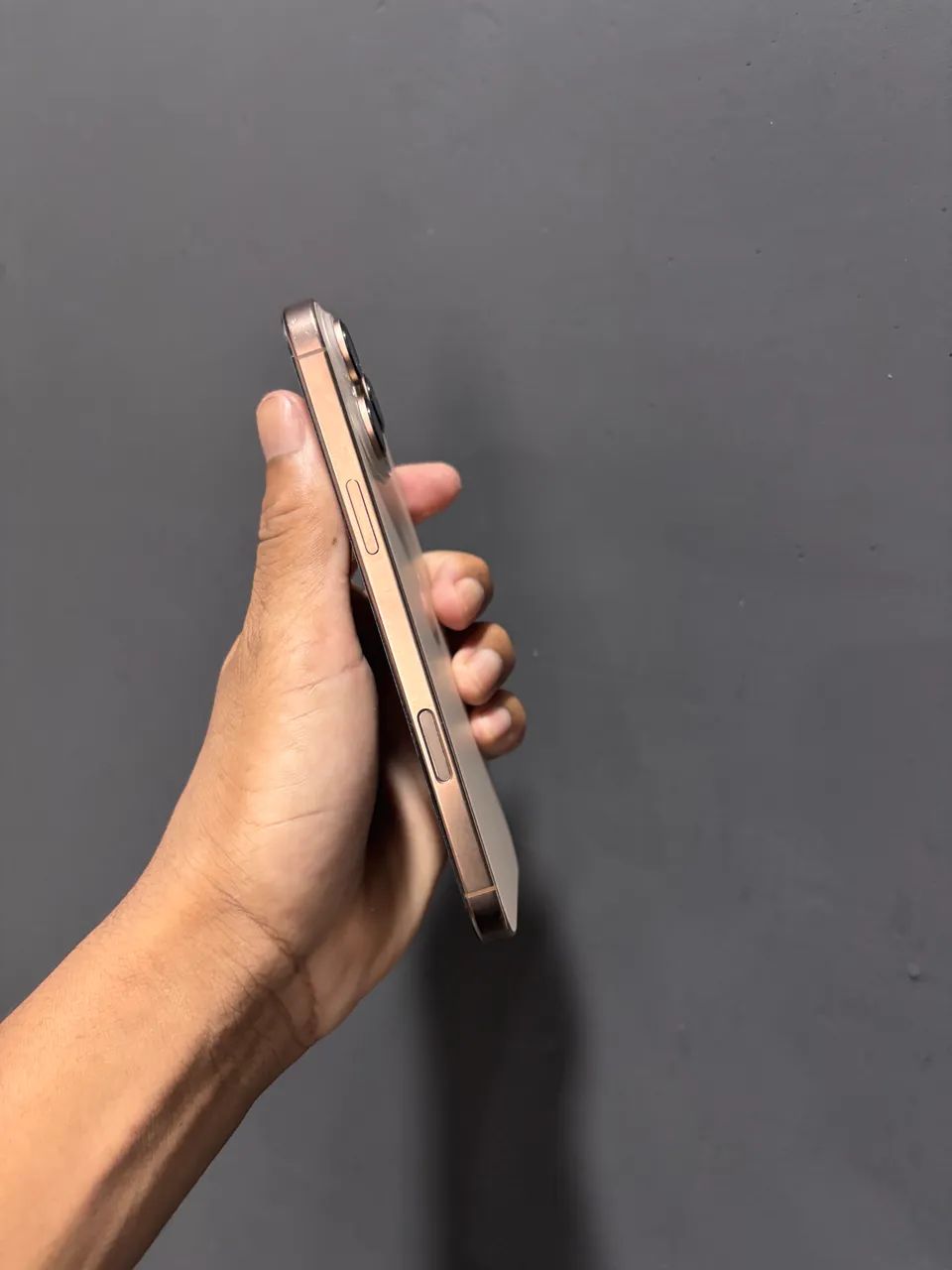 iPhone 16 Pro Max 256GB - Foto 3