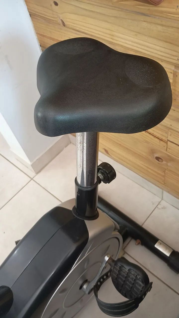 Bicicleta ergométrica Kikos KV 6.3i - Foto 3