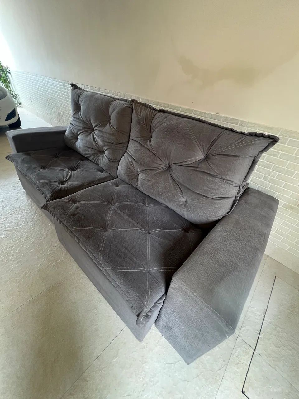 Sofá retrátil super conservado  - Foto 3