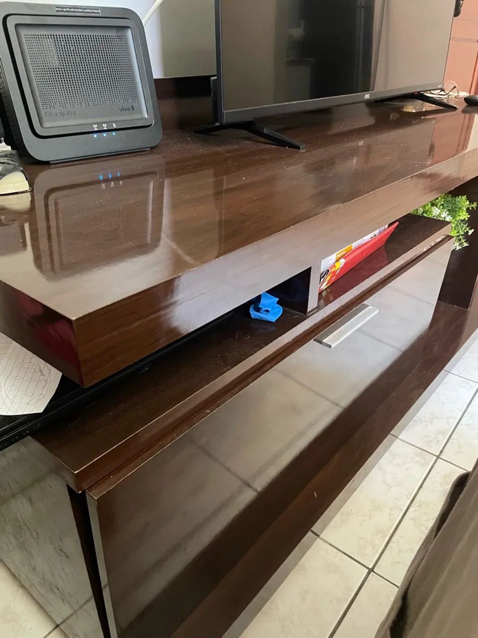 RACK GRANDE DE MADEIRA DE ÓTIMA QUALIDADE - Foto 4