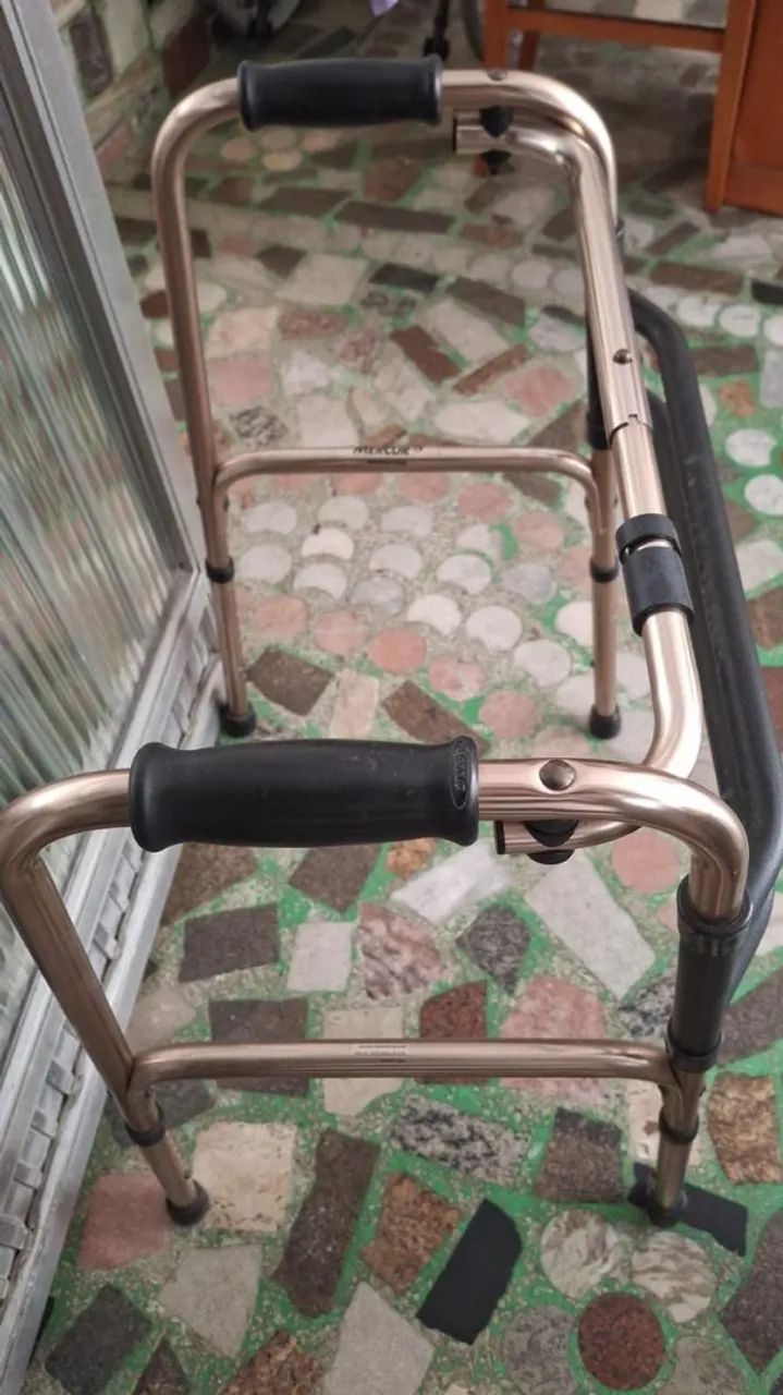 Andador ortopédico  - Foto 2