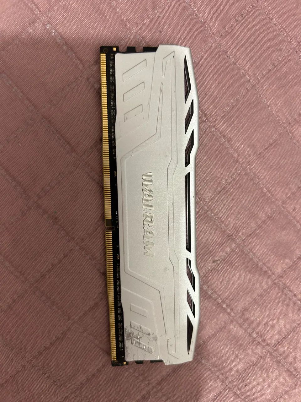 Vendo memória ram DDR4 8gb 3200hz 
