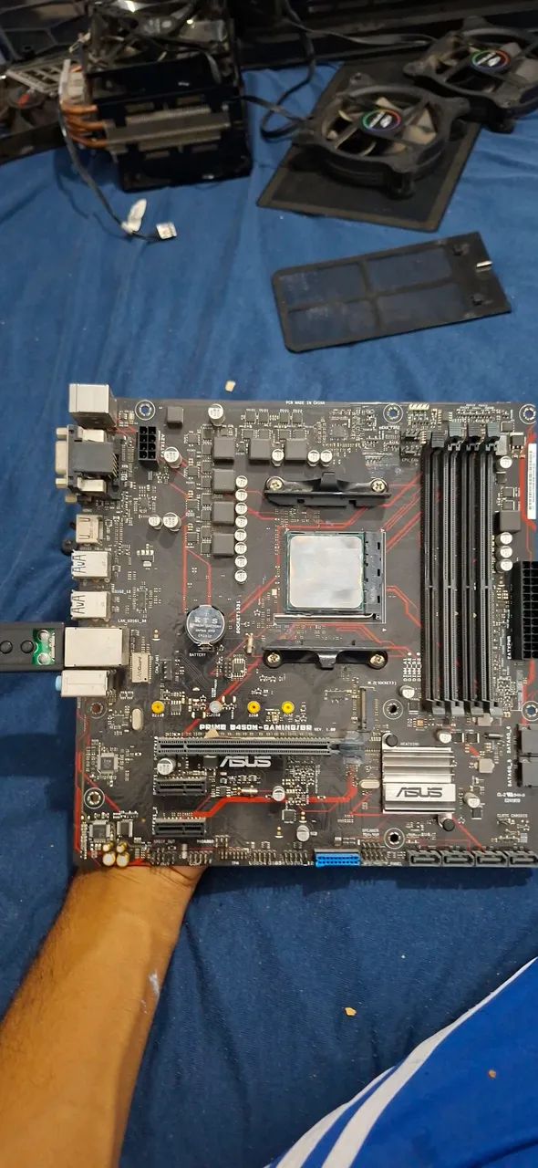 Vendo placa mae com processador incluso barato