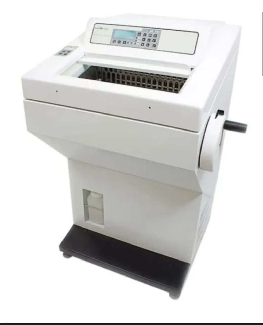 Criostato de chão Lupe tec CM2859