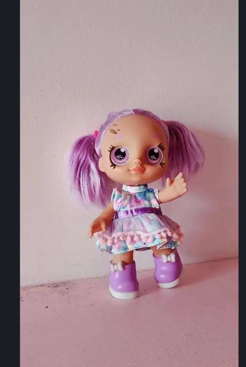 Boneca Rainbow tatoo violeta. 27cm - Foto 3