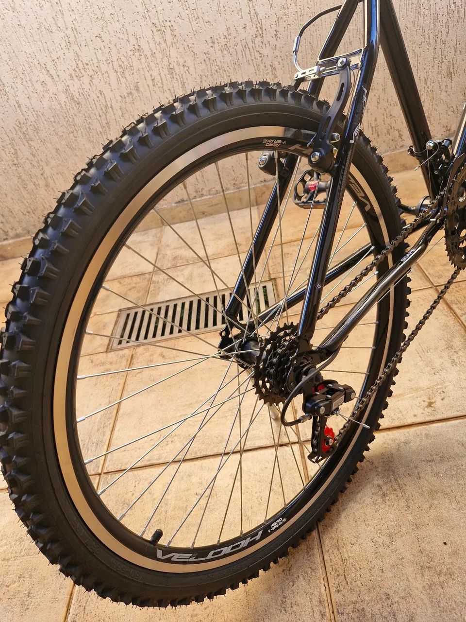 Bicicleta Aro 26 - Nova - Foto 5