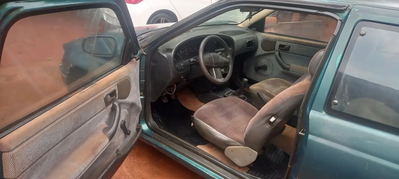 Volkswagen Logus 1.8 / CLI / CL 1996 - Foto 5