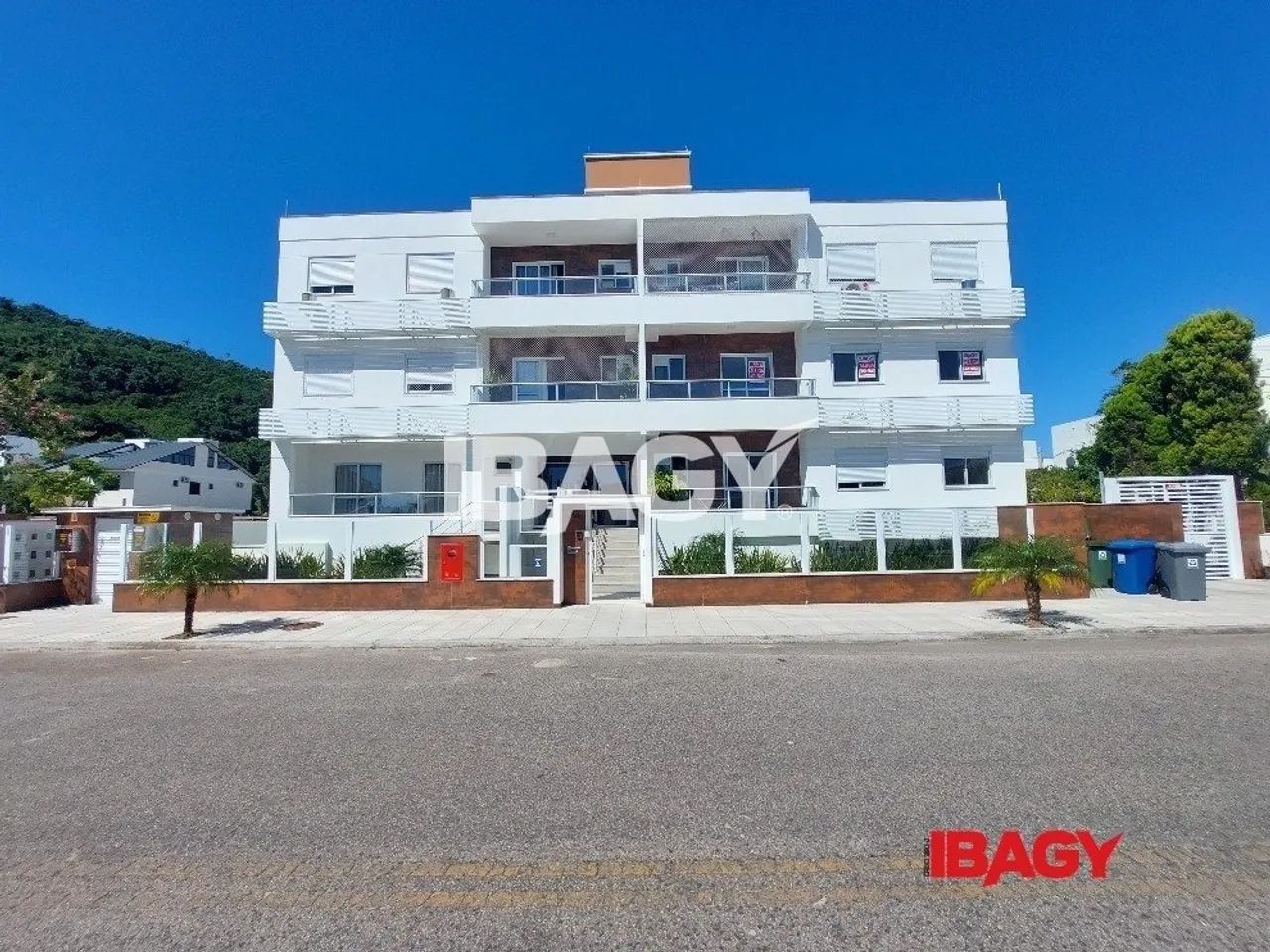 Excelente Apartamento 2 dormitório(s) em Cachoeira do Bom Jesus - Florianópolis