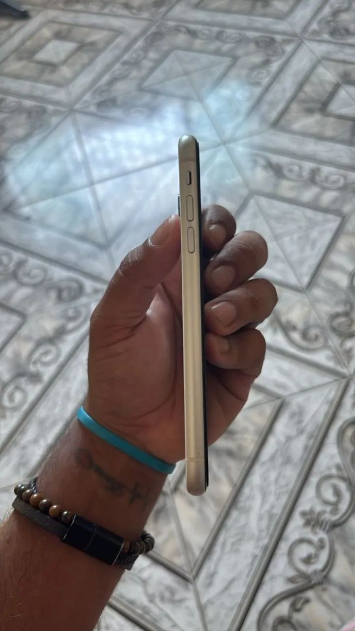 iPhone 11  - Foto 5