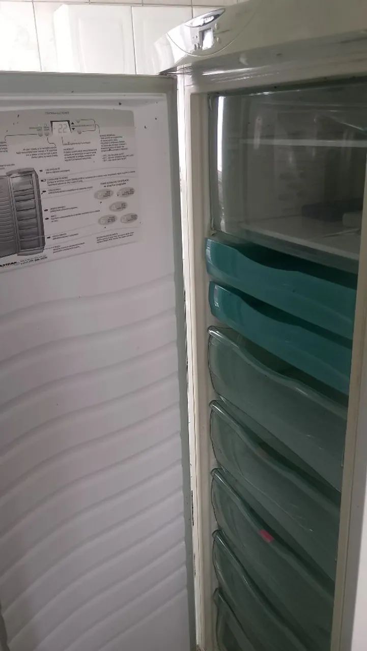Freezer Brastemp semi novo  - Foto 3