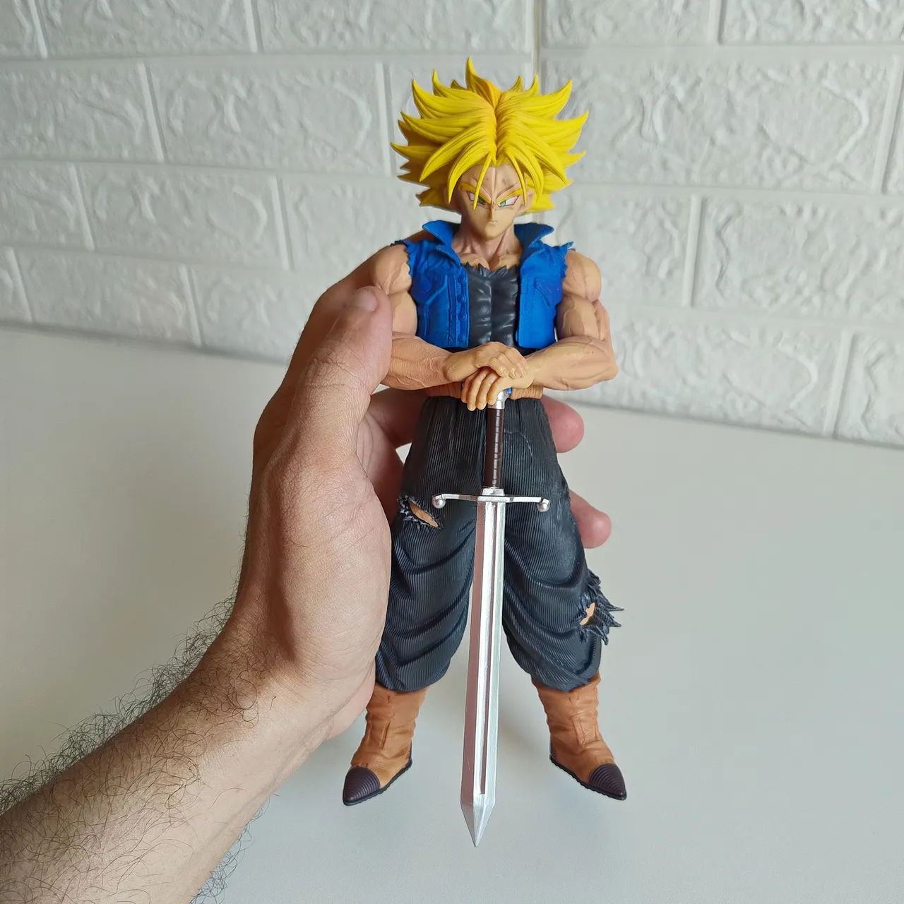 Action Figure Trunks Super Saiyajin - Entrega grátis  - Foto 2