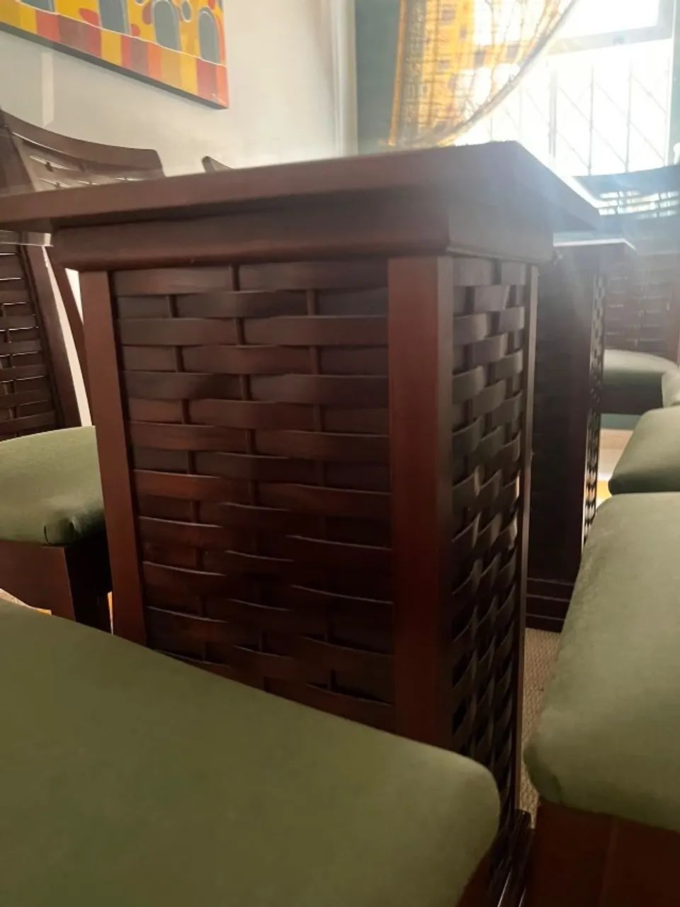Mesa de jantar tampo de vidro 8 lugares com cadeiras  - Foto 5