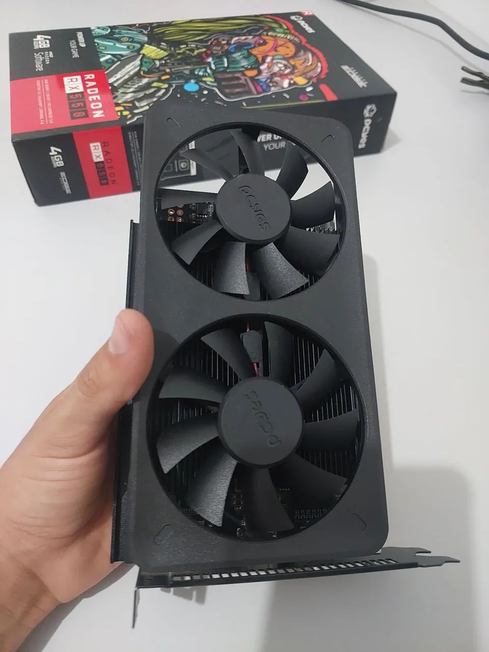 RX 550 NA CAIXA. com garantia ainda - Foto 2