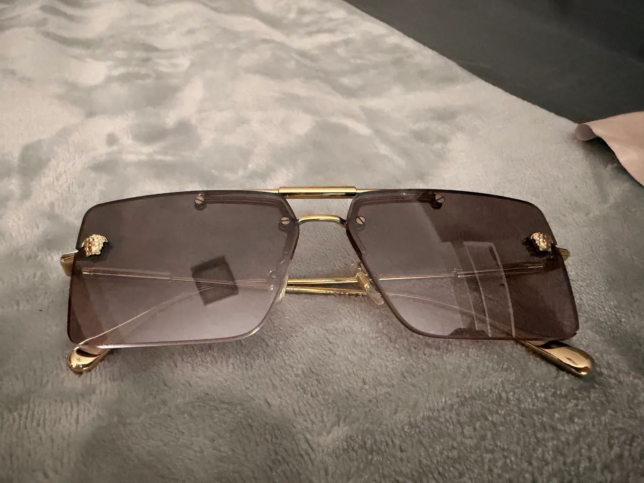 Óculos de sol Versace VE2245 original com nota - Foto 3