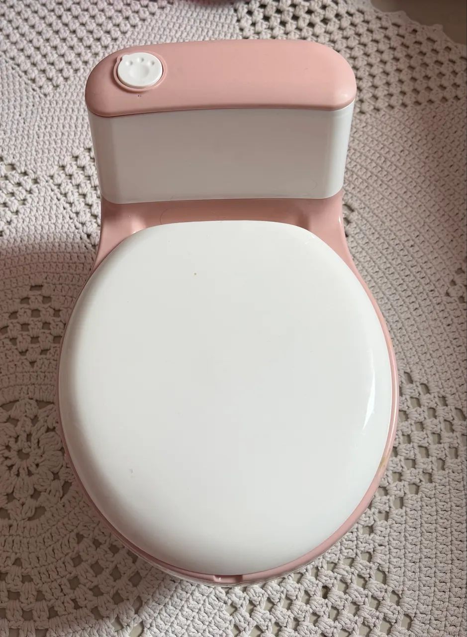 Troninho/ privadinha infantil 