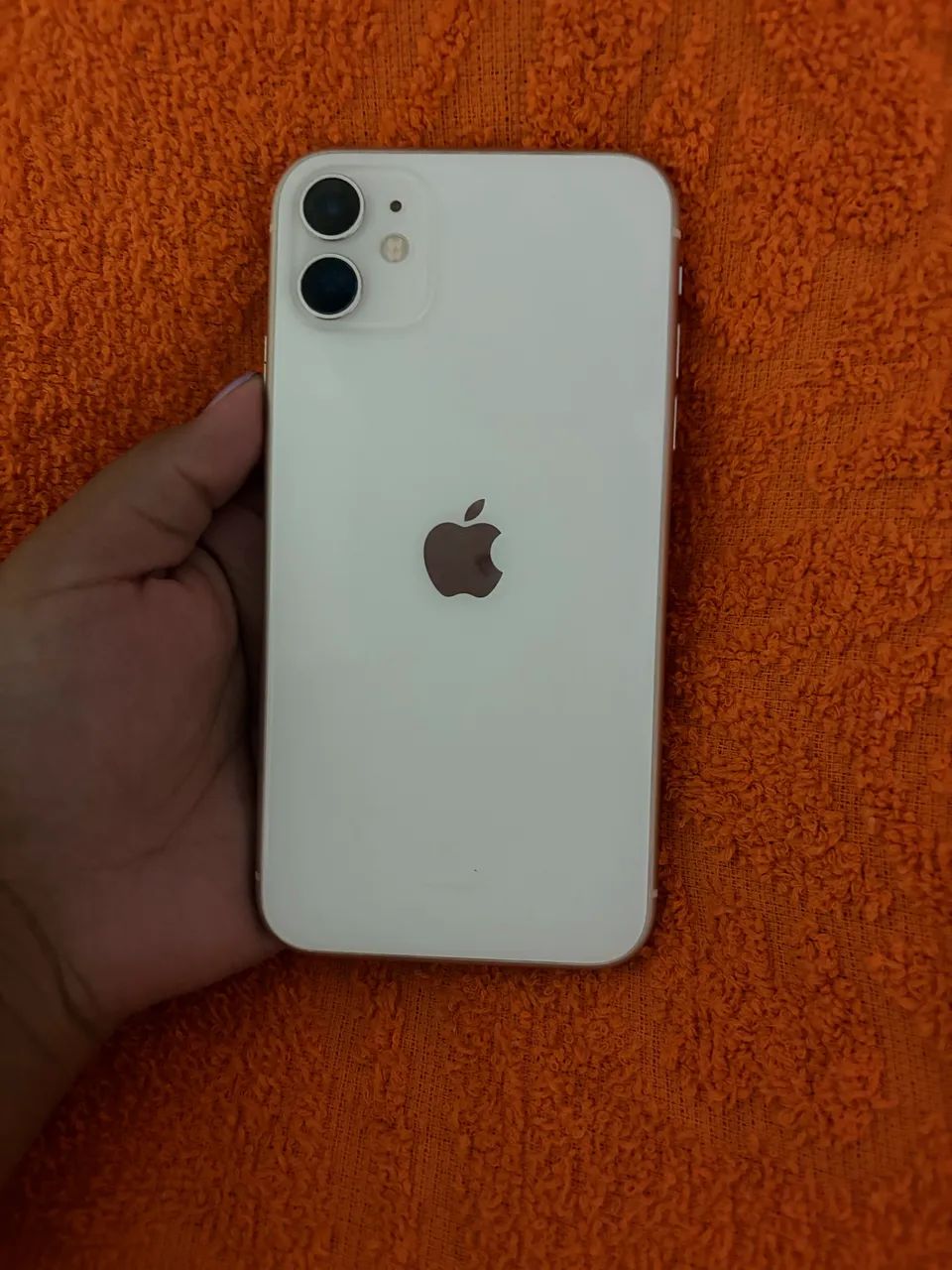 iPhone 11 64GB branco 