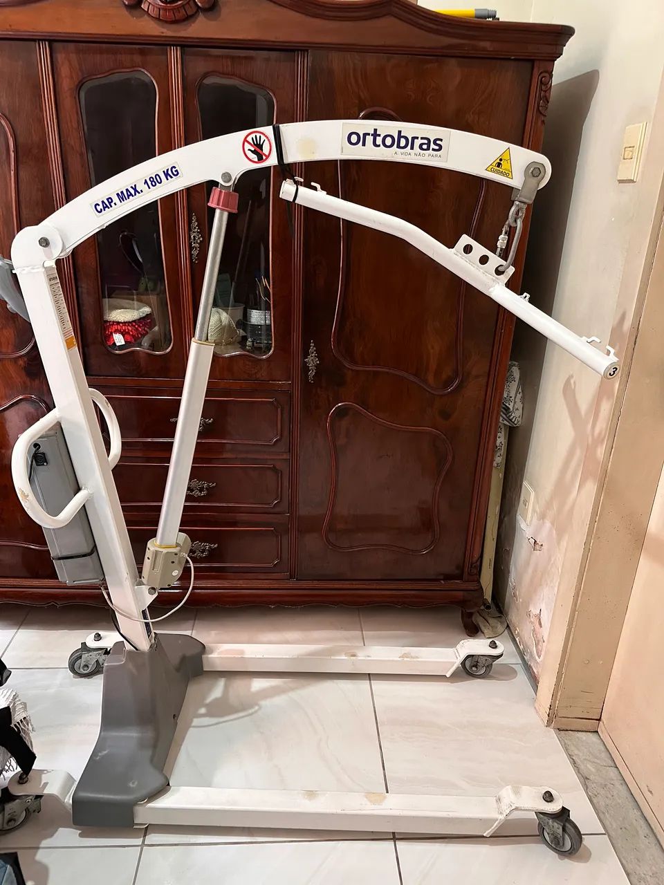 GUINCHO PARA MOBILIDADE DE ACAMADOS 