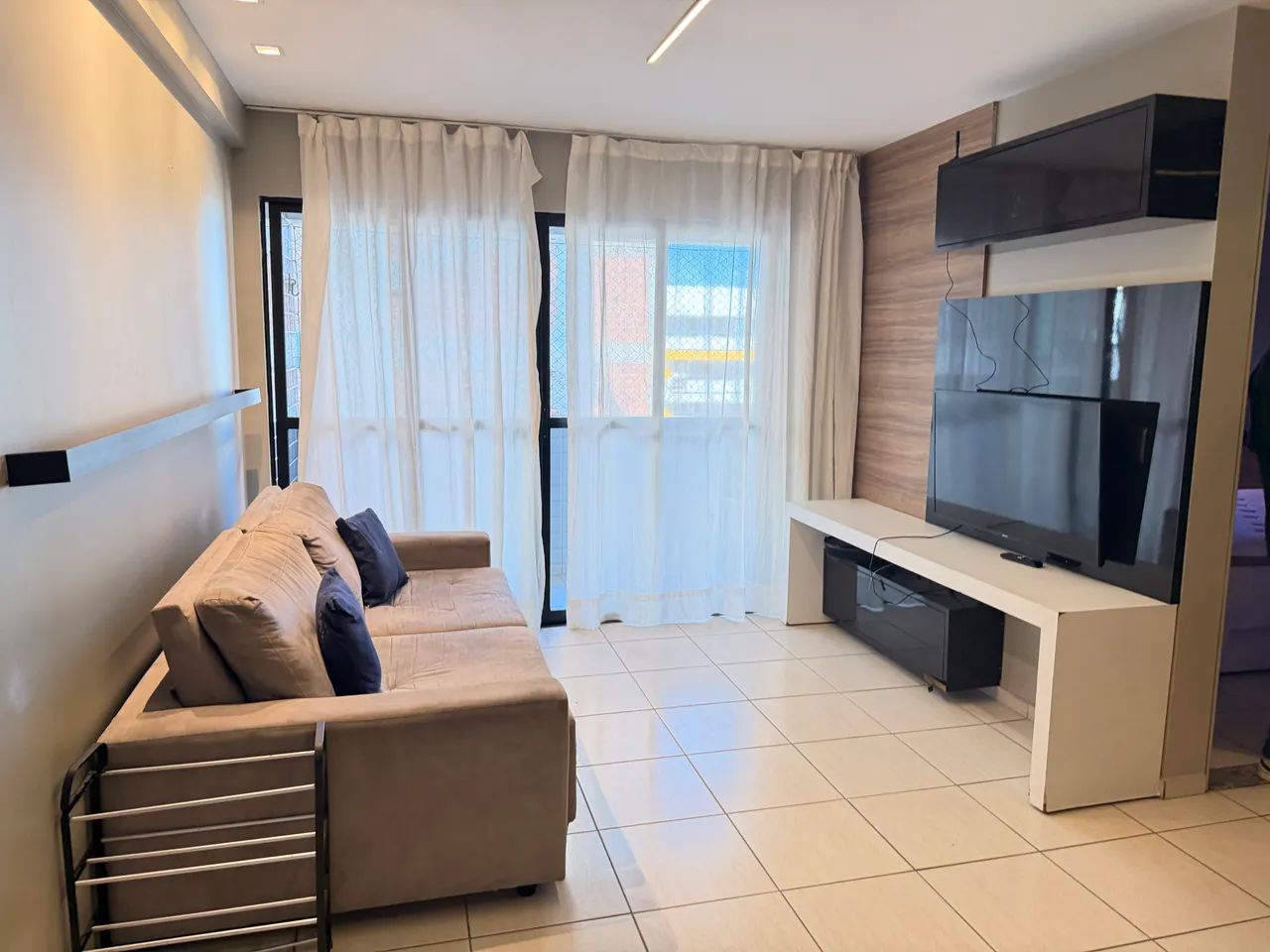 Alugo quarto e sala mobiliado perto da praia  - Foto 4
