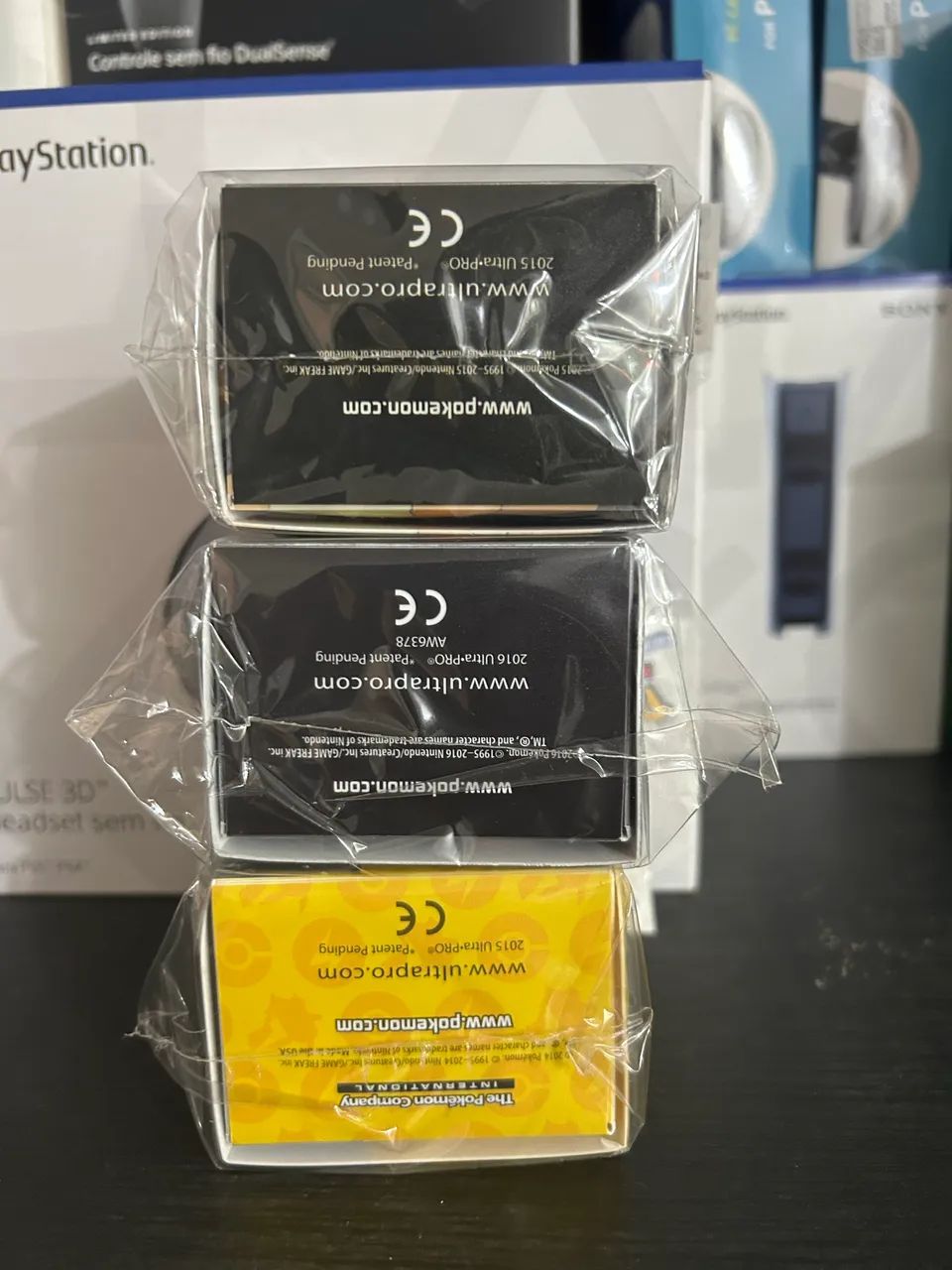 Deck Box Pokémon TCG - Proteção Oficial Ultra PRO [NOVA] Pikachu, Eevee e Charizard - Foto 3
