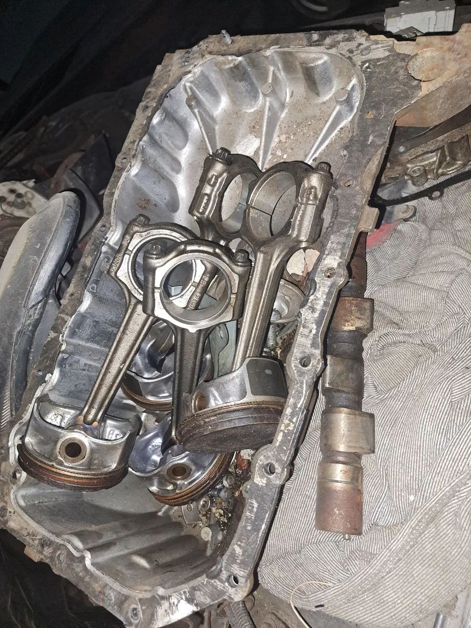 Eixo e biela e kart do motor 1.6 16 cintroen e peigoit