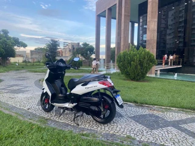 300cc 2010 / 2011 - Foto 5